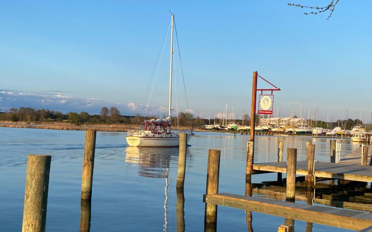 Tilghman Island Inn Exteriör bild